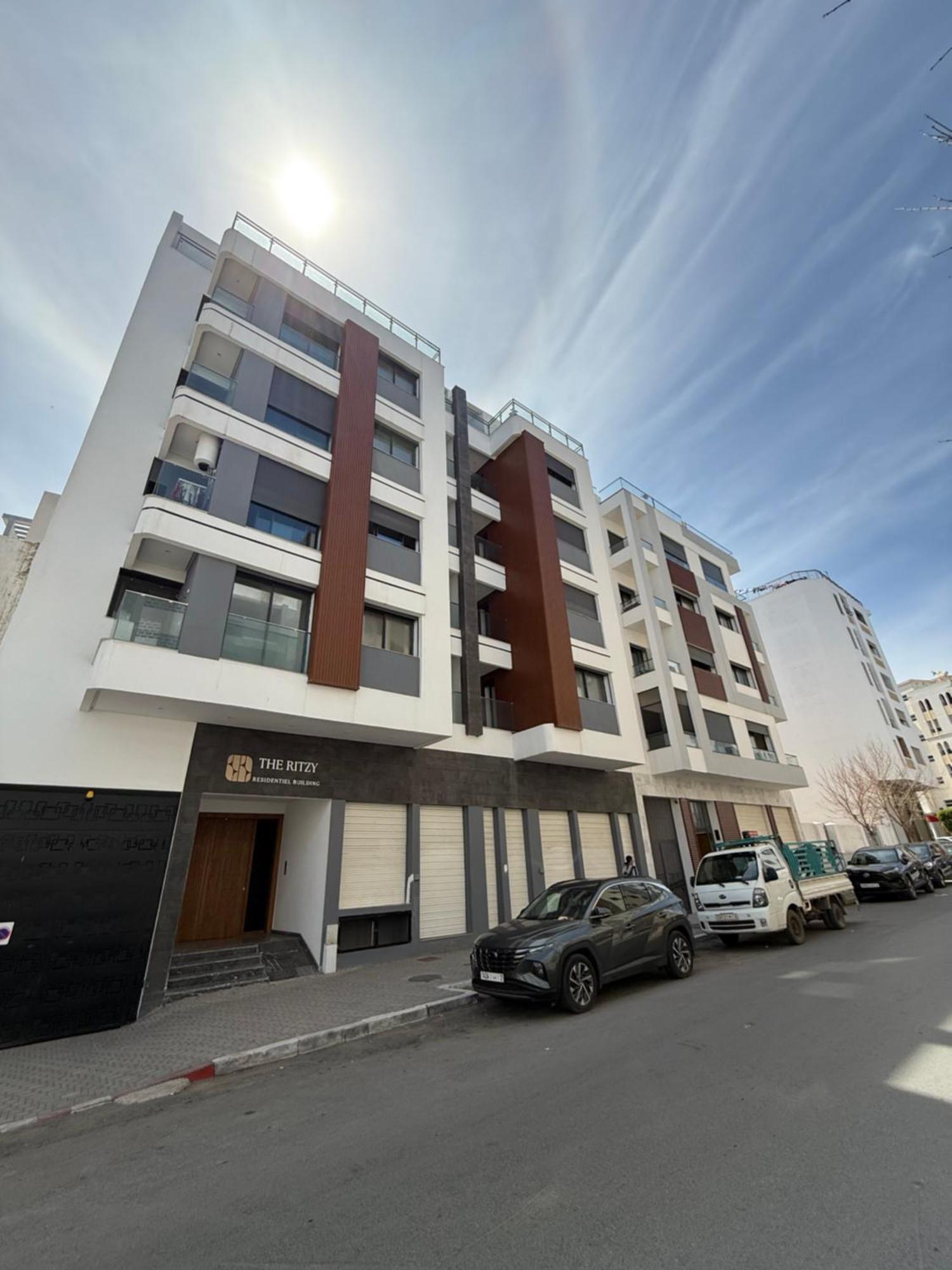 Apartment New Heart Of Beautiful Terrace Rabat